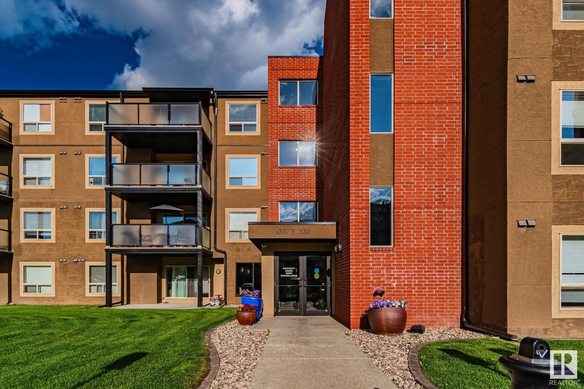 Photo de la propriété: 13907 136 Street NW 124 AB T6V 1Y5