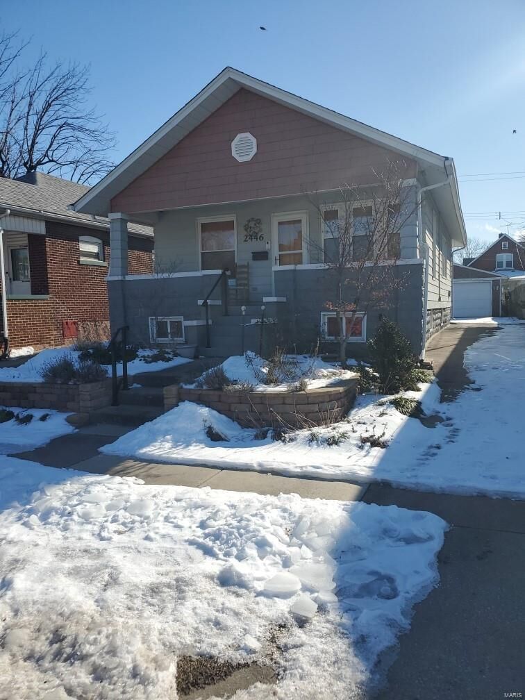Property Photo: 2446 Delmar Avenue IL 62040