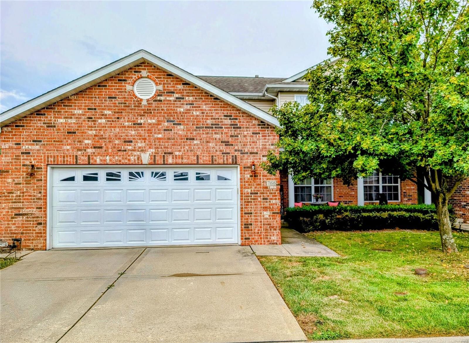 Property Photo: 766 Granite Drive IL 62269