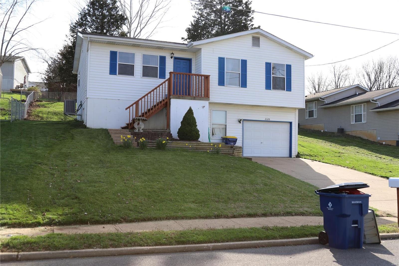 Property Photo: 2120 Meadow Brook Drive MO 63020