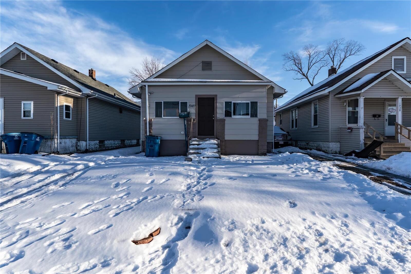 Property Photo: 1940 Adams Street IL 62040