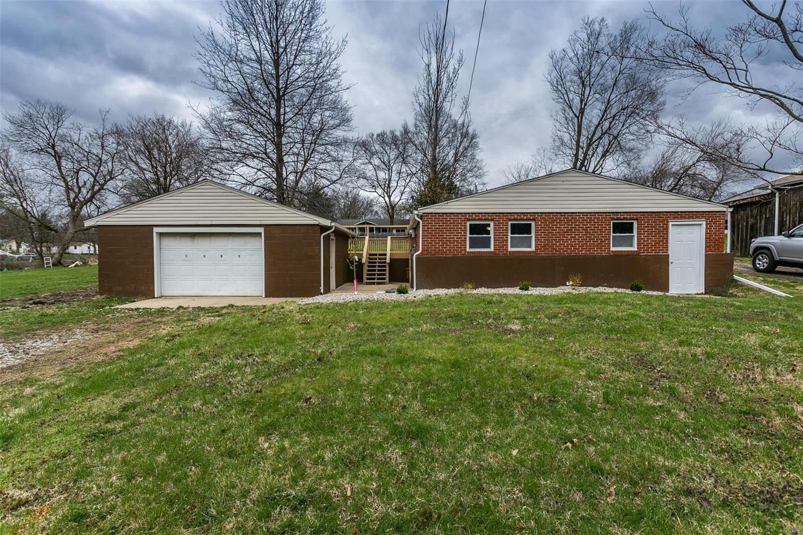 Property Photo:  1353 9th  IL 62018 