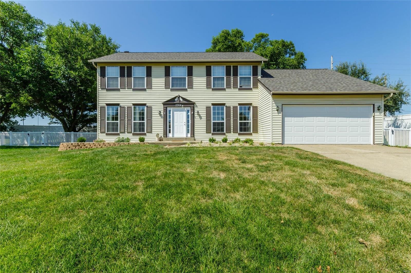 Property Photo:  2701 Diekamp Farm Trail  MO 63303