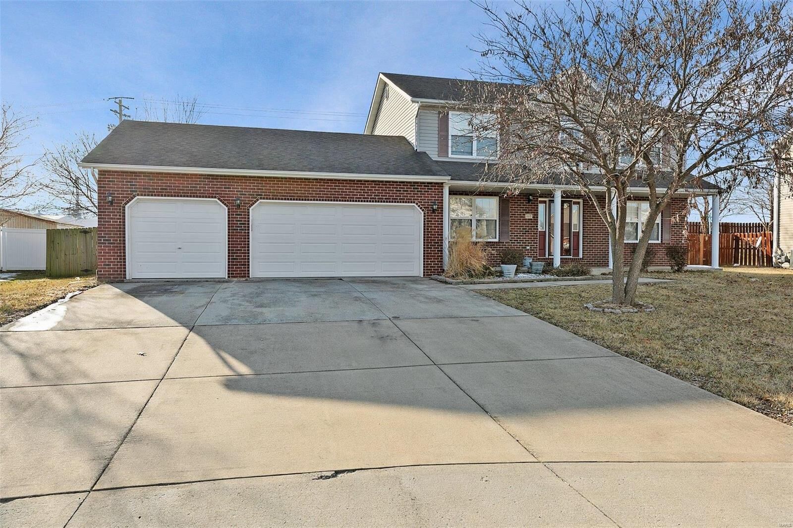 Property Photo: 1117 River Birch Drive IL 62269