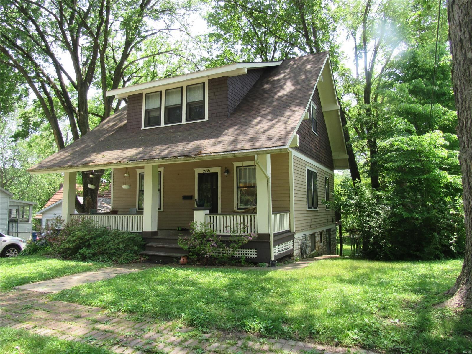 Property Photo: 2721 Walnut Street IL 62002