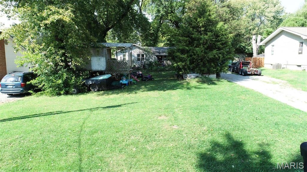 Property Photo: 109 Bethesda Drive IL 62223