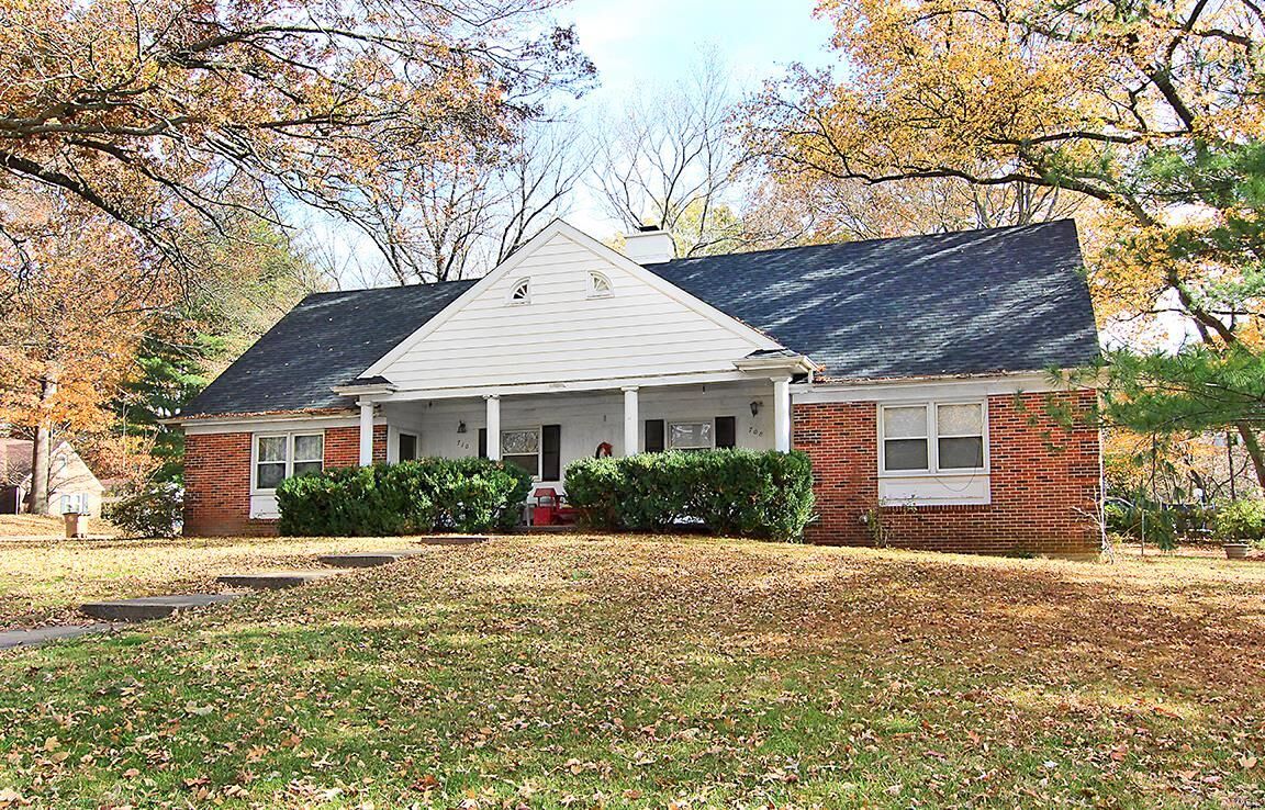 Property Photo:  710 E Rodney Drive  MO 63701 