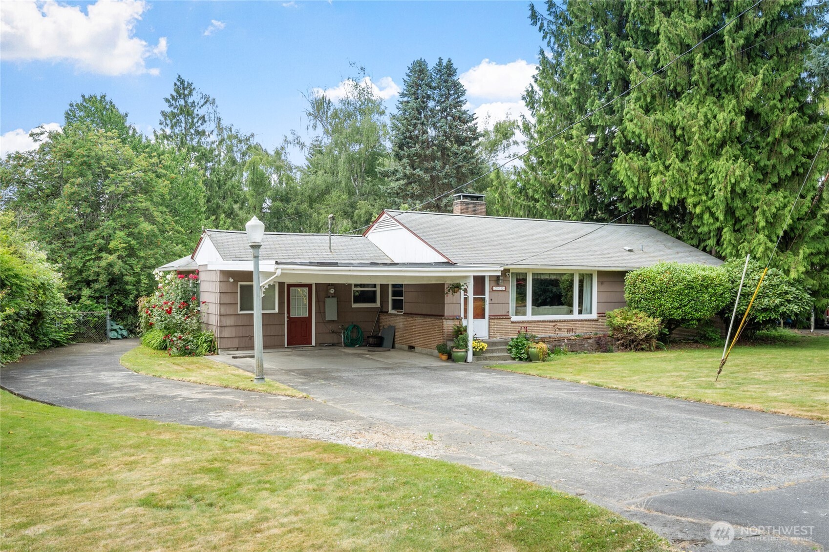 Property Photo: 2610 David Ct E WA 98424