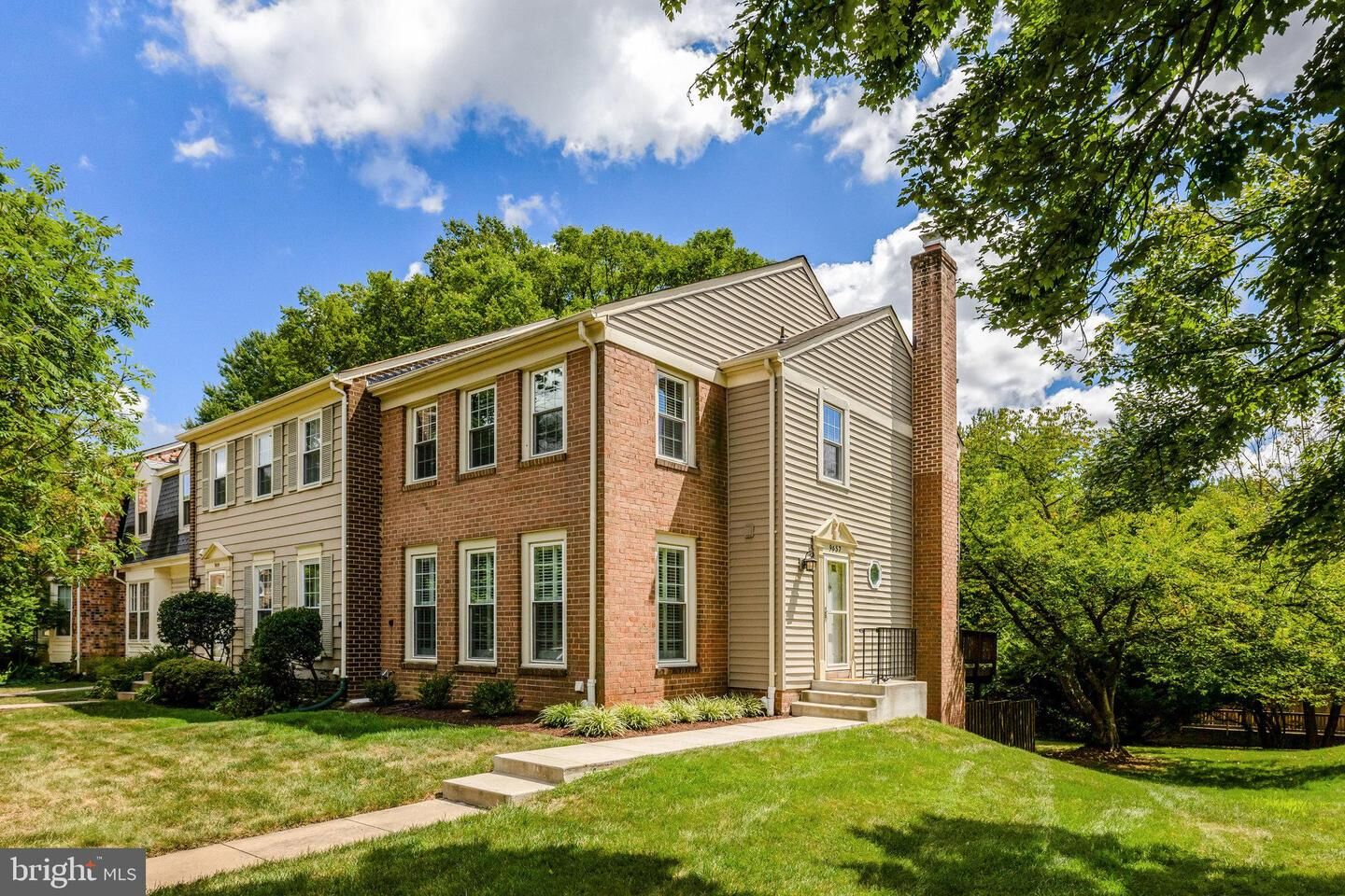 Property Photo: 9657 Masterworks Drive VA 22181