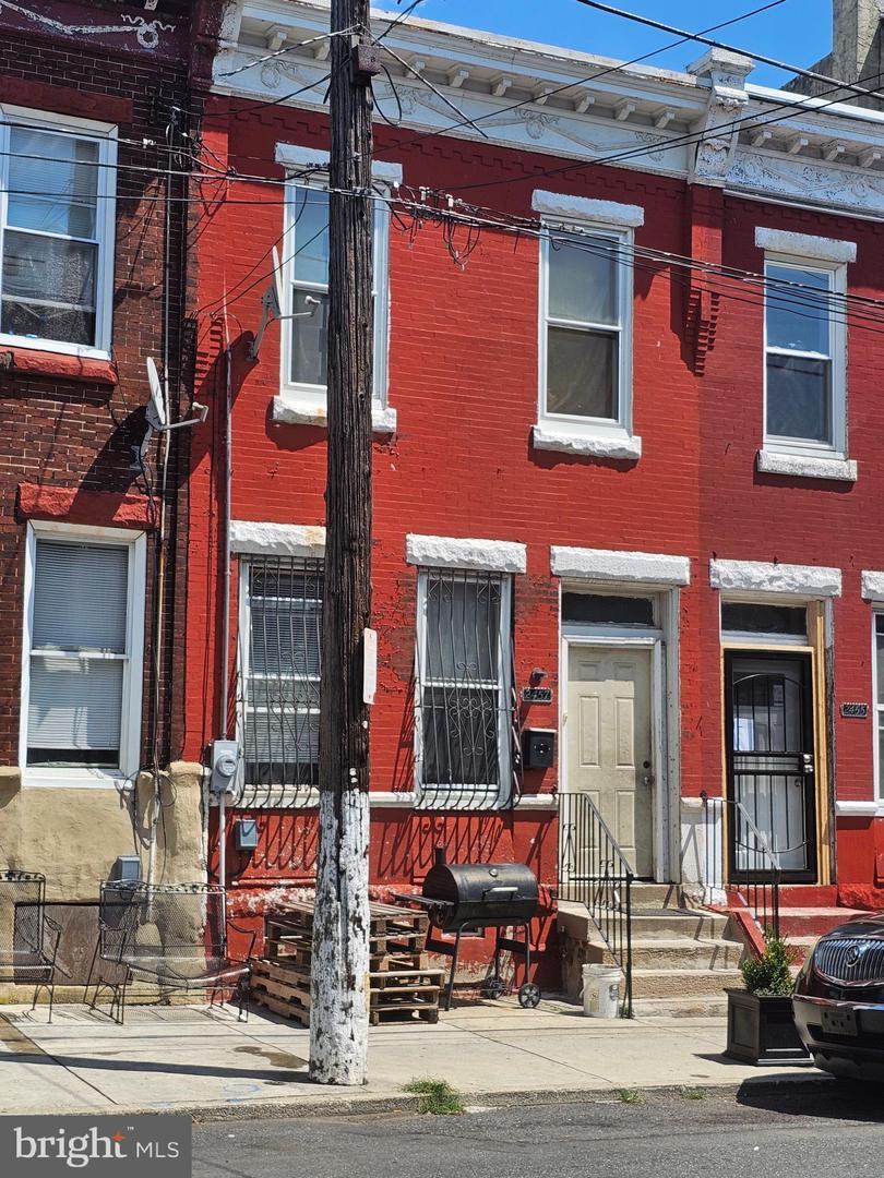 Property Photo: 2457 N 31st Street PA 19132