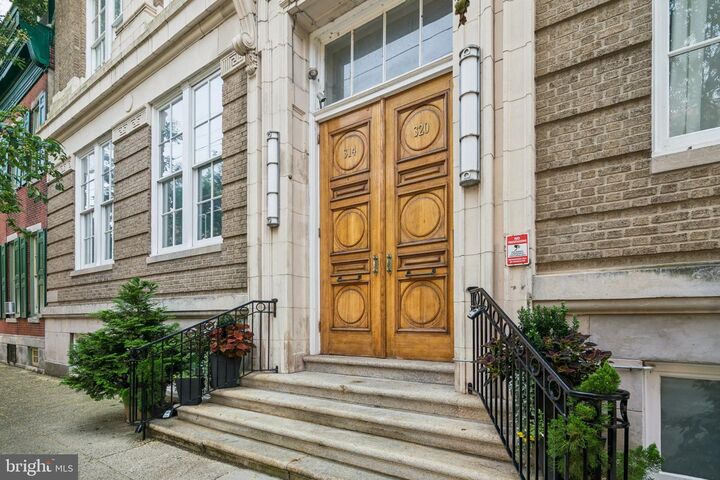 Property Photo: 314 Catharine Street 320 401 PA 19147