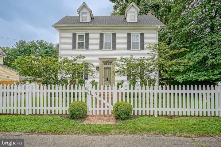 Property Photo:  208 2nd Street  NJ 08060 
