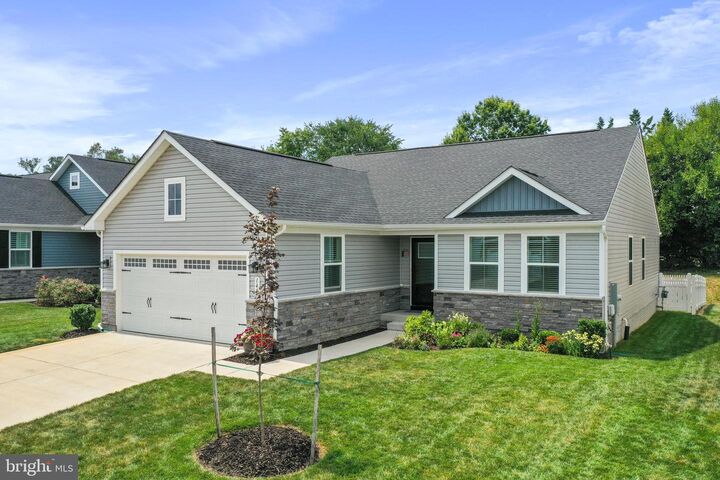 Property Photo: 149 Massie Street VA 22655