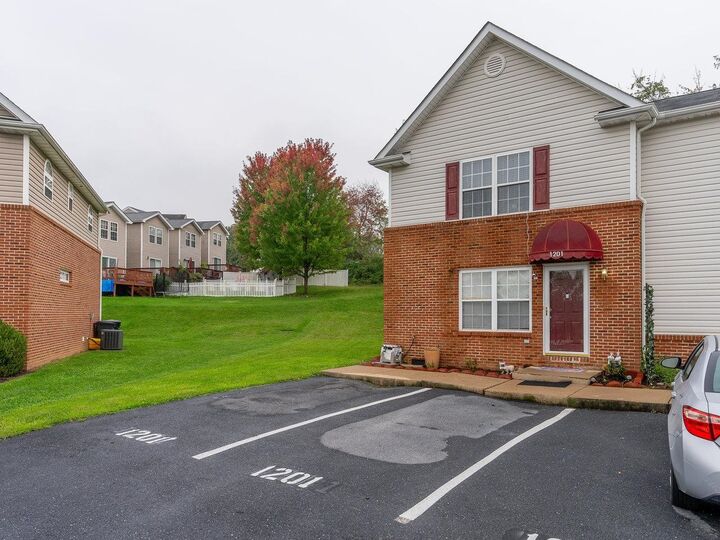 Property Photo:  1201 Wordsworth Ct  VA 22802