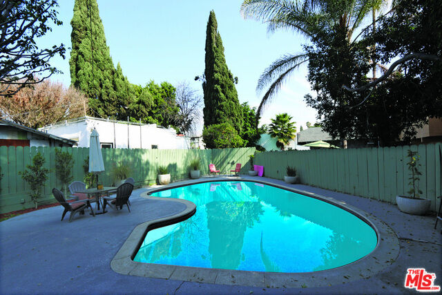 1246 N Genesee Ave  West Hollywood CA 90046 photo