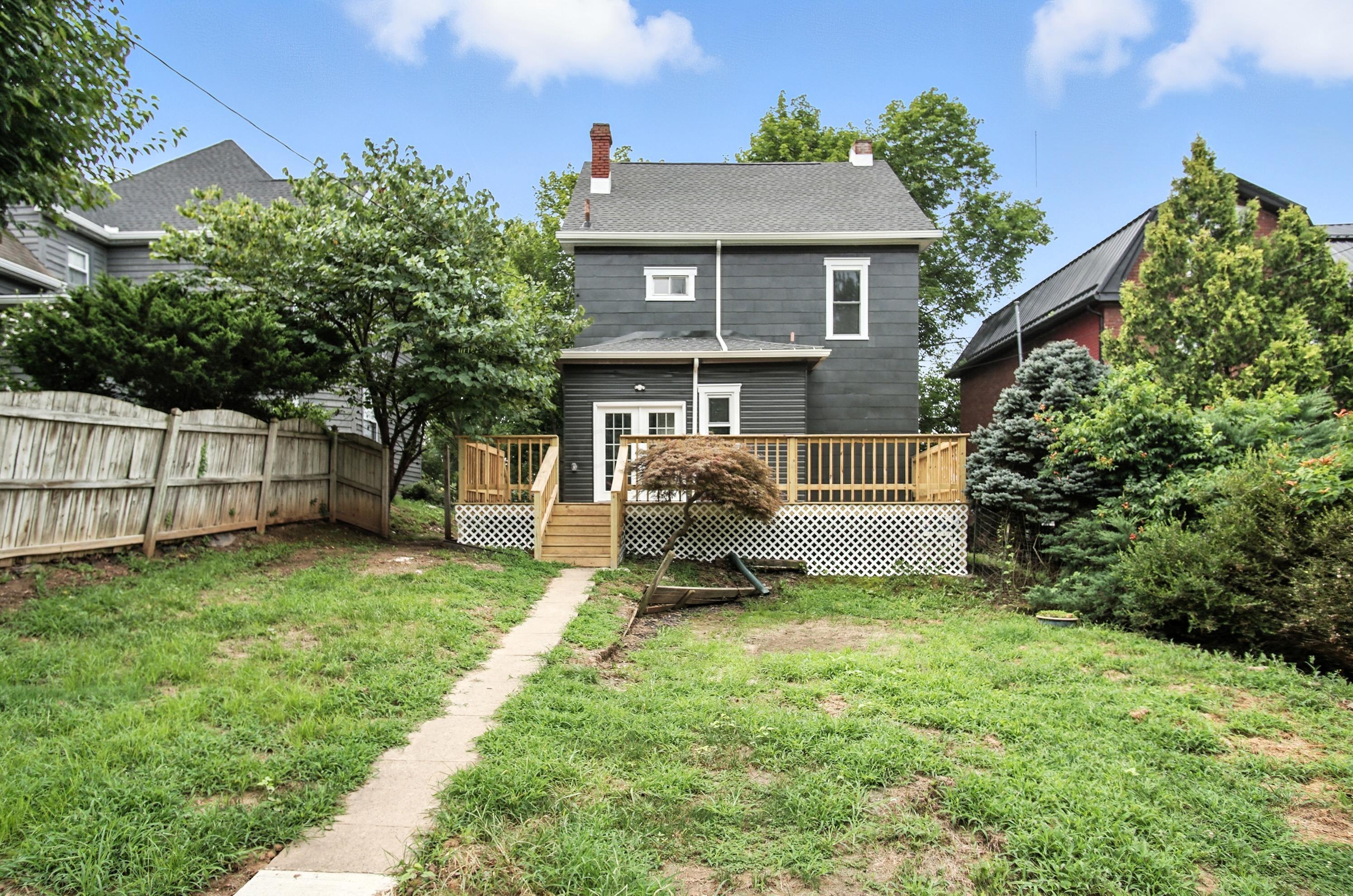 Property Photo: 313 Oakwood Avenue OH 45750
