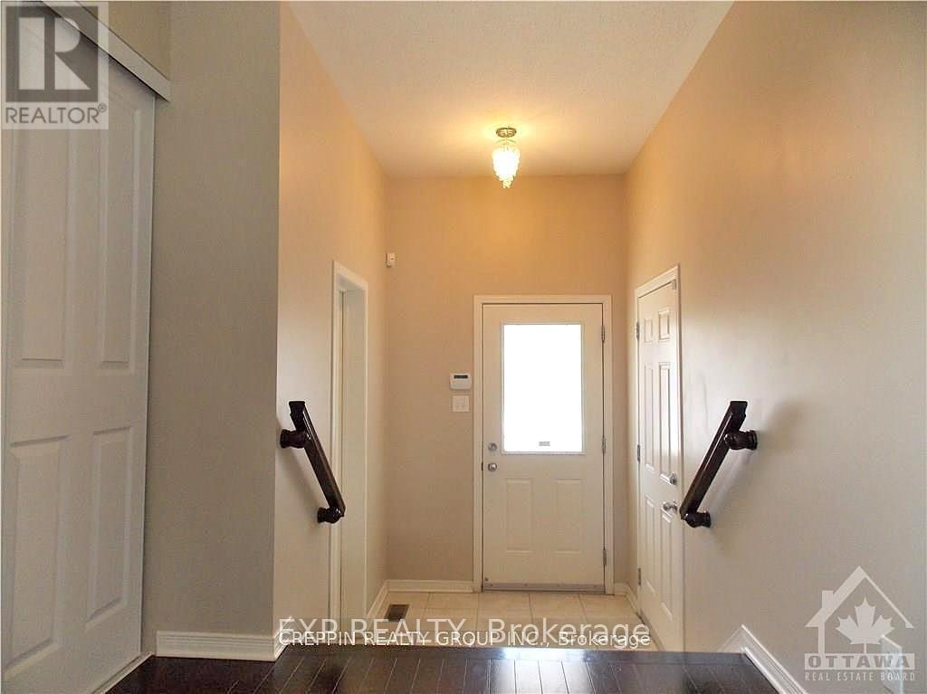 Property Photo:  169 Sorento Street  ON K2J 0B6 