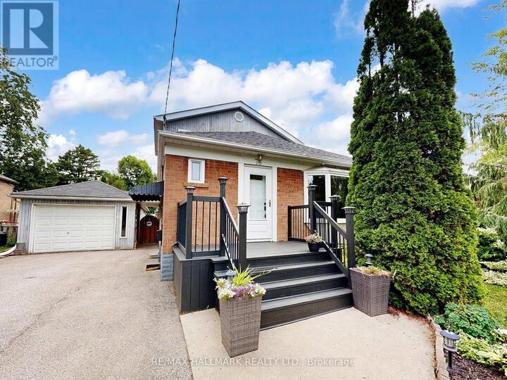 Property Photo: 78 Cree Avenue ON M1M 1Z8