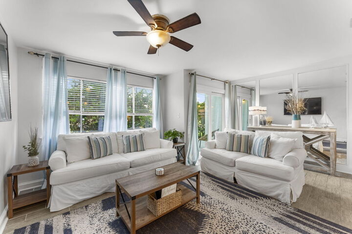 Property Photo: 485 Gulf Shore Drive 103 FL 32541