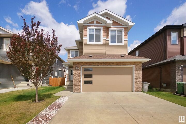 Property Photo:  3804 48 Avenue  AB T4X 1Y8 