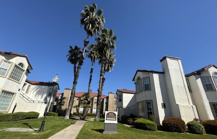 Property Photo: 8153 N Cedar Avenue 127 CA 93720