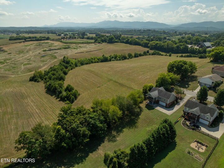 Property Photo:  237 Ridgefield Drive  TN 37804 