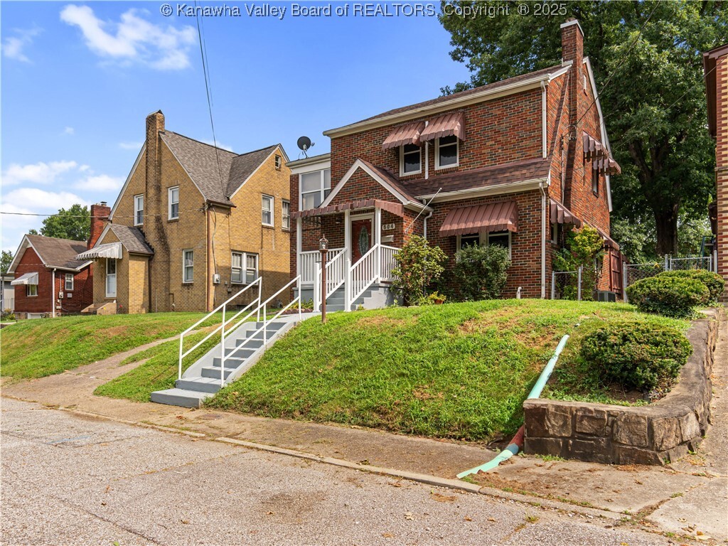 Property Photo:  504 Elizabeth Avenue  WV 25303 