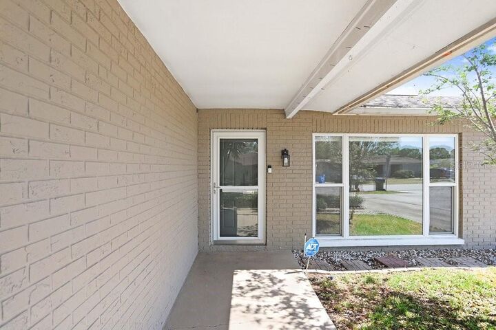 Property Photo:  5203 Landsman Avenue  FL 33625 
