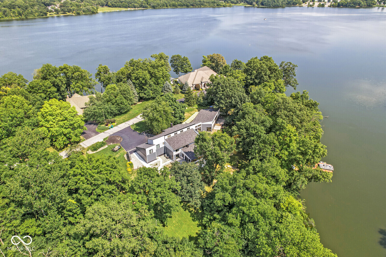 Property Photo: 8315 Eagle Crest Lane IN 46234