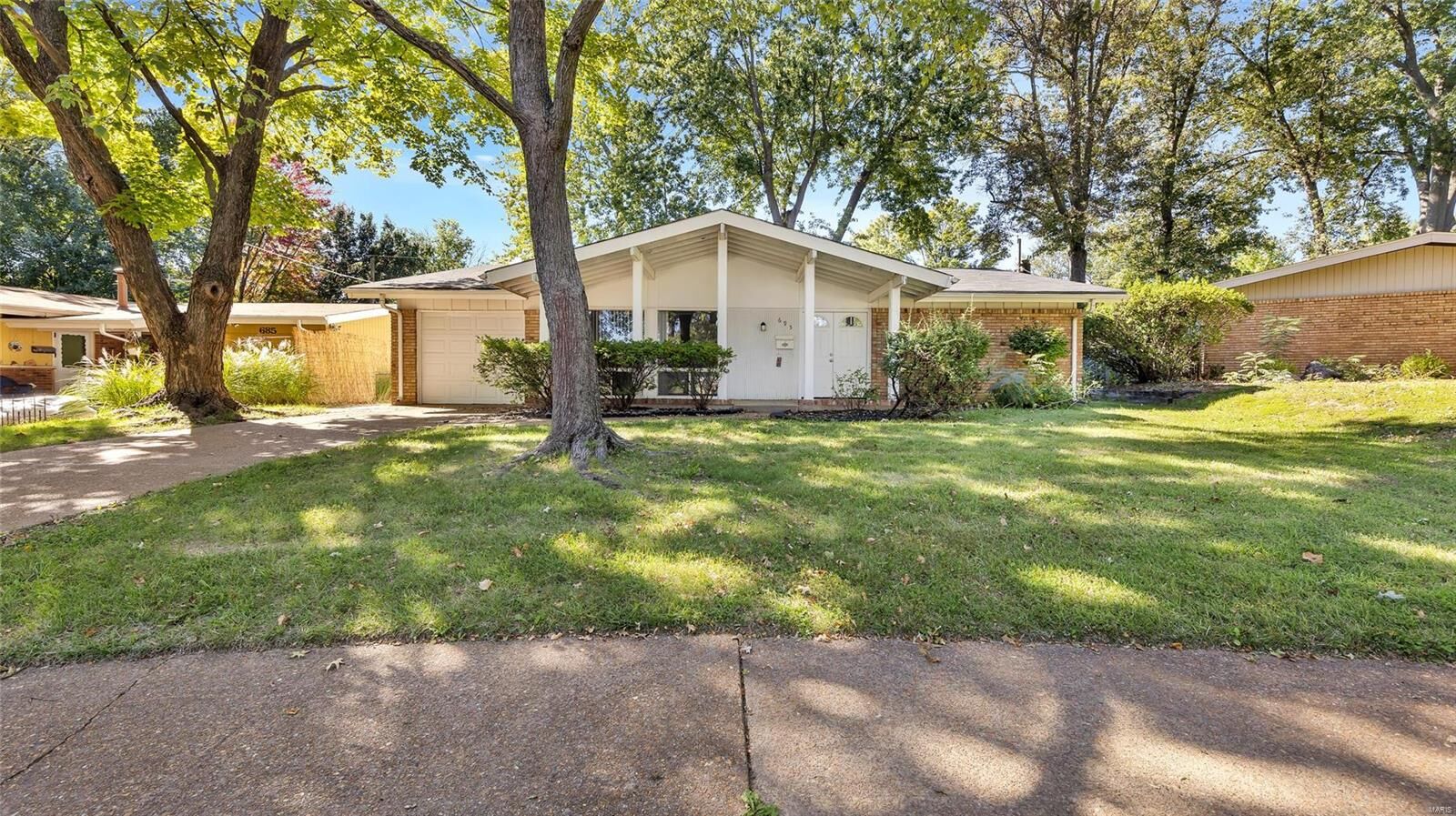 Property Photo:  695 Stafford Lane  MO 63033 