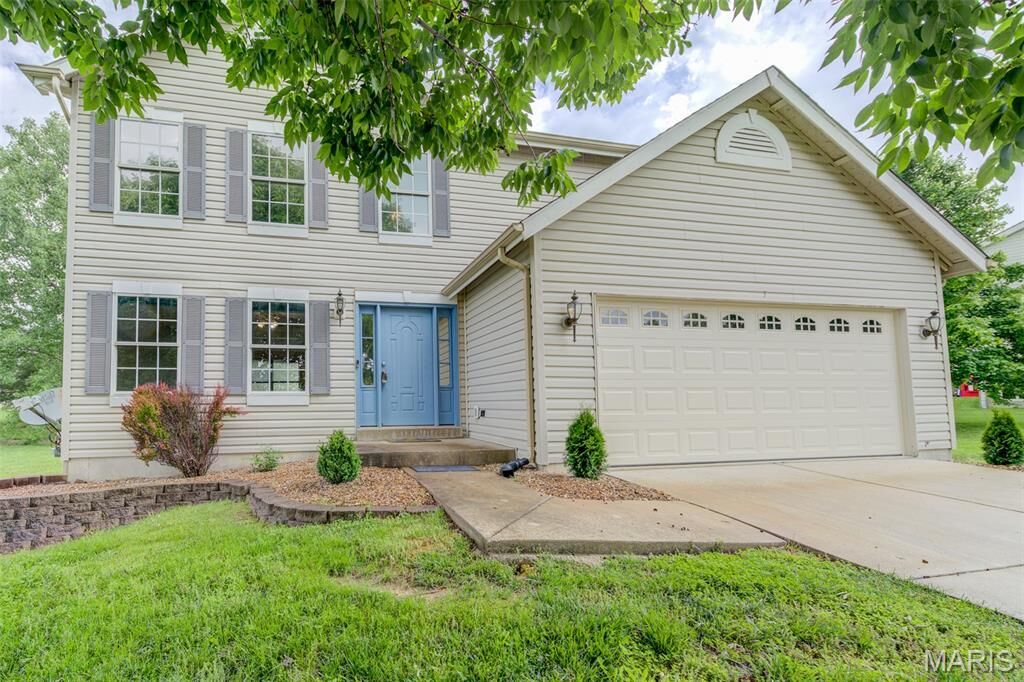 Property Photo:  7 Park City Court  MO 63368 
