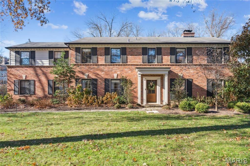 Property Photo:  15 Granada Way  MO 63124 