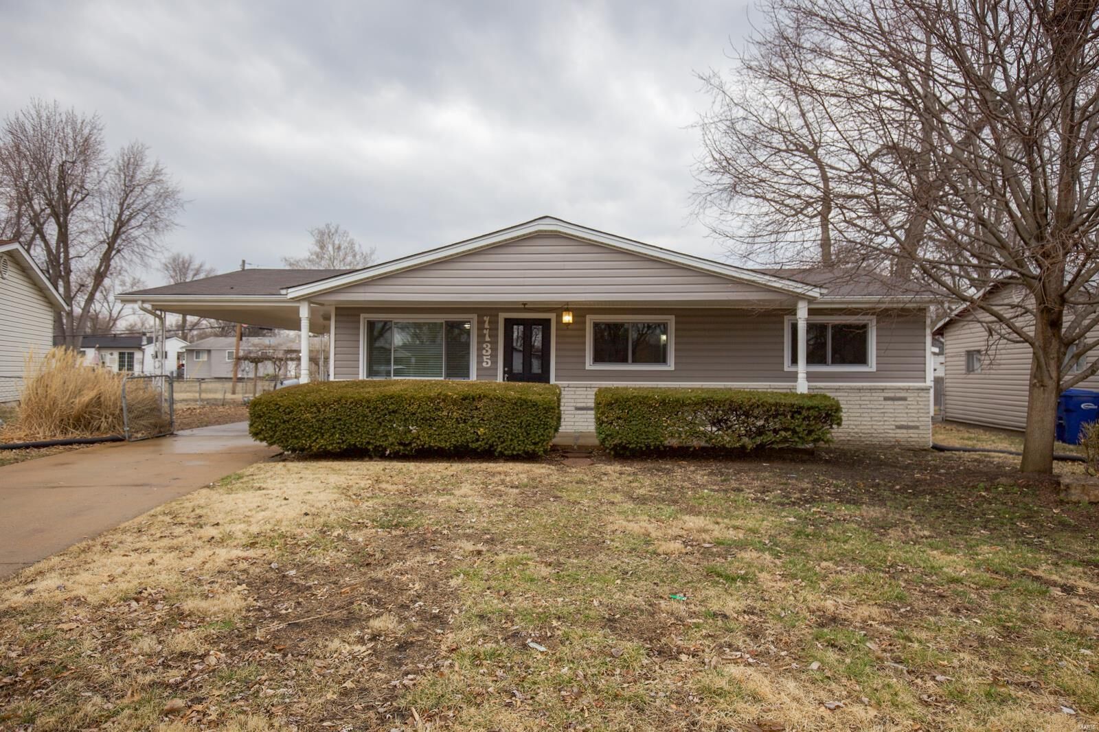 Property Photo: 1135 Bluebird Drive MO 63031