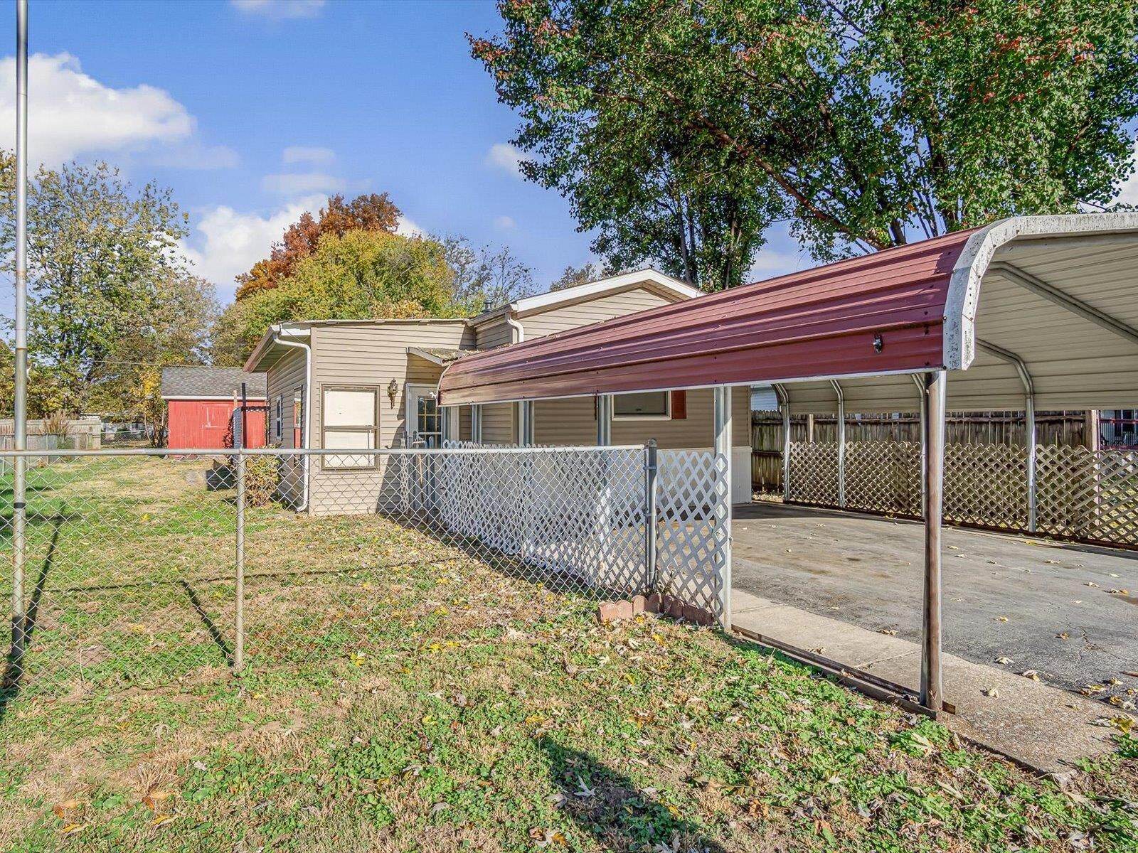 Property Photo: 2029 2nd Street IL 62240