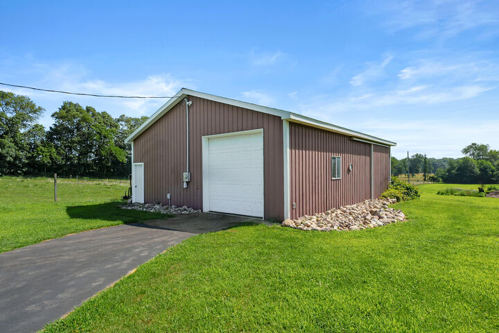 Property Photo:  9642 2 1/2 Mile Road  MI 49051