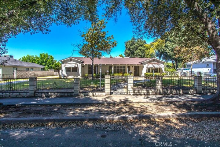 Property Photo:  2732 Ladera Road  CA 92405 