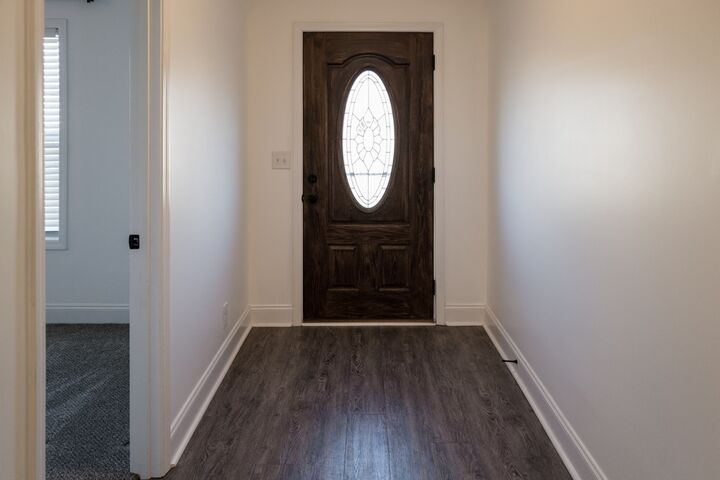 Property Photo:  182 Dundee Drive  TN 37043 