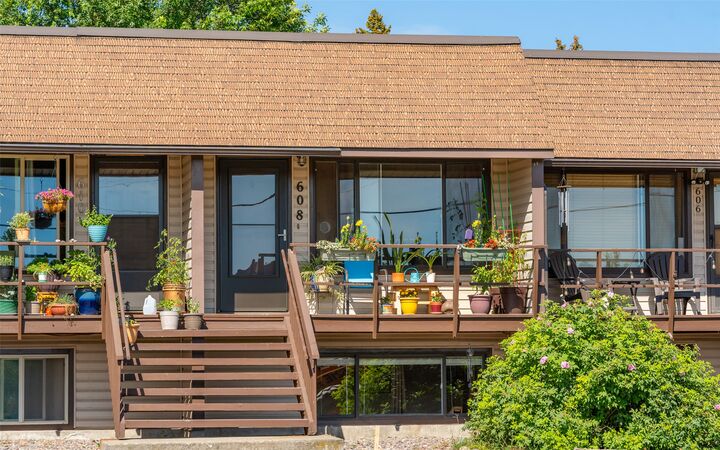 Property Photo:  608 Pine Avenue  MT 59937 