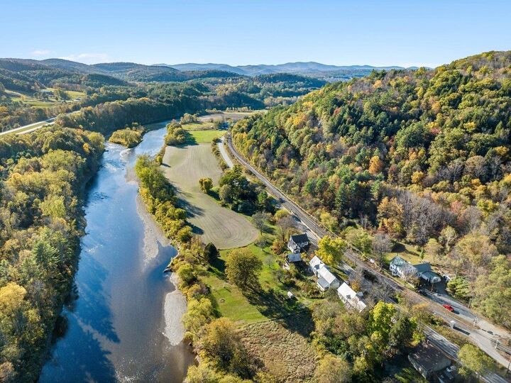 Property Photo: 4457 Vt Route 14 VT 05068