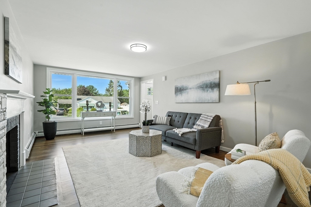 Property Photo: 117 Croyden Ter MA 01104