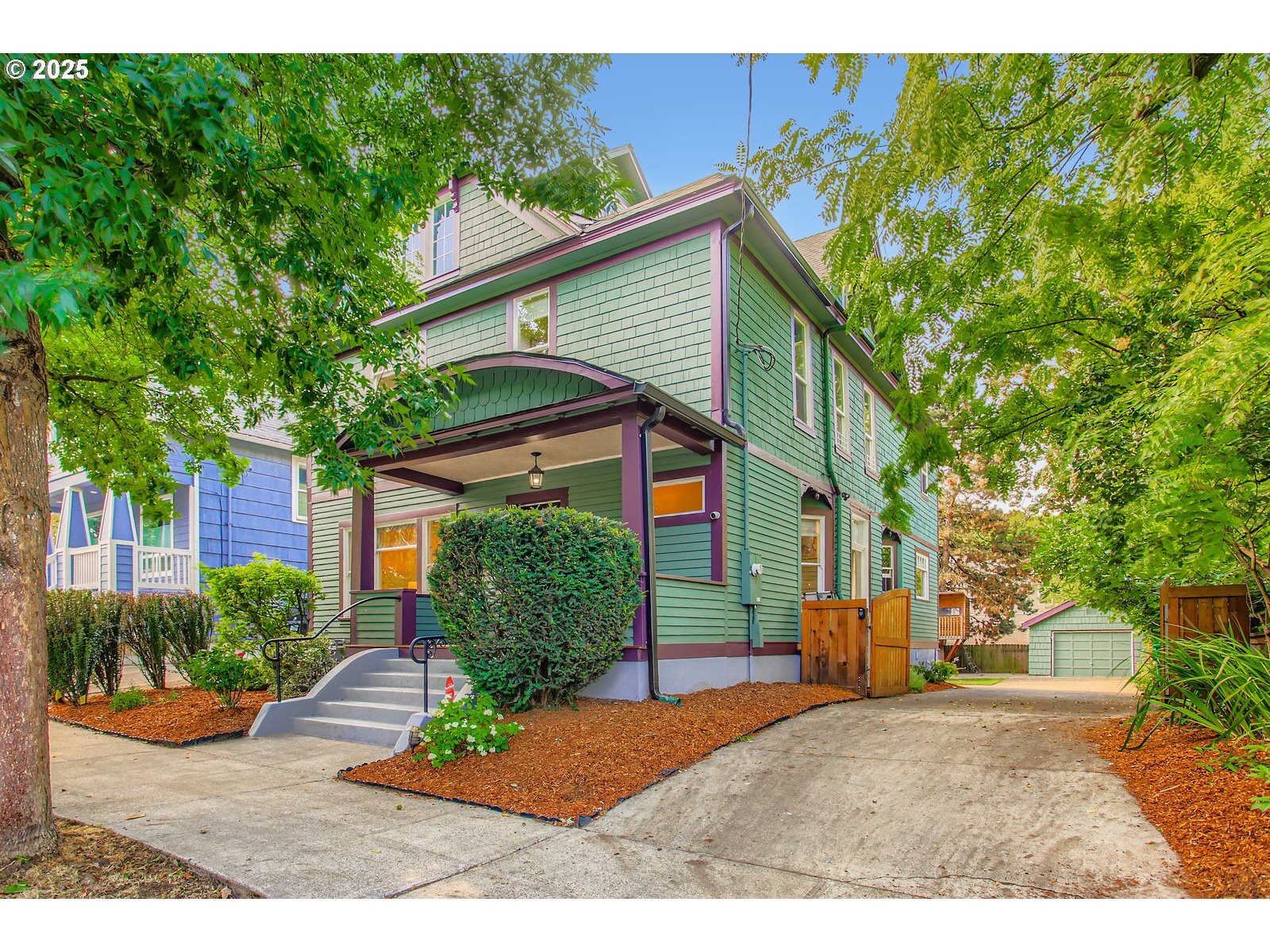 Property Photo: 516 NE Morris St OR 97212