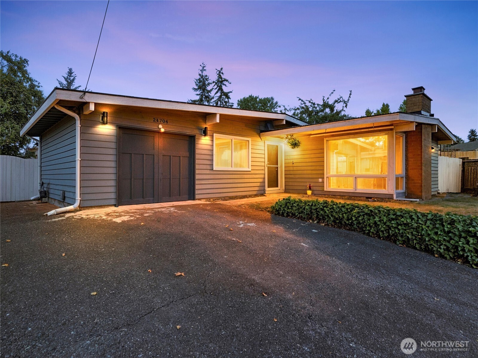Property Photo:  24704  21st Avenue S  WA 98198 