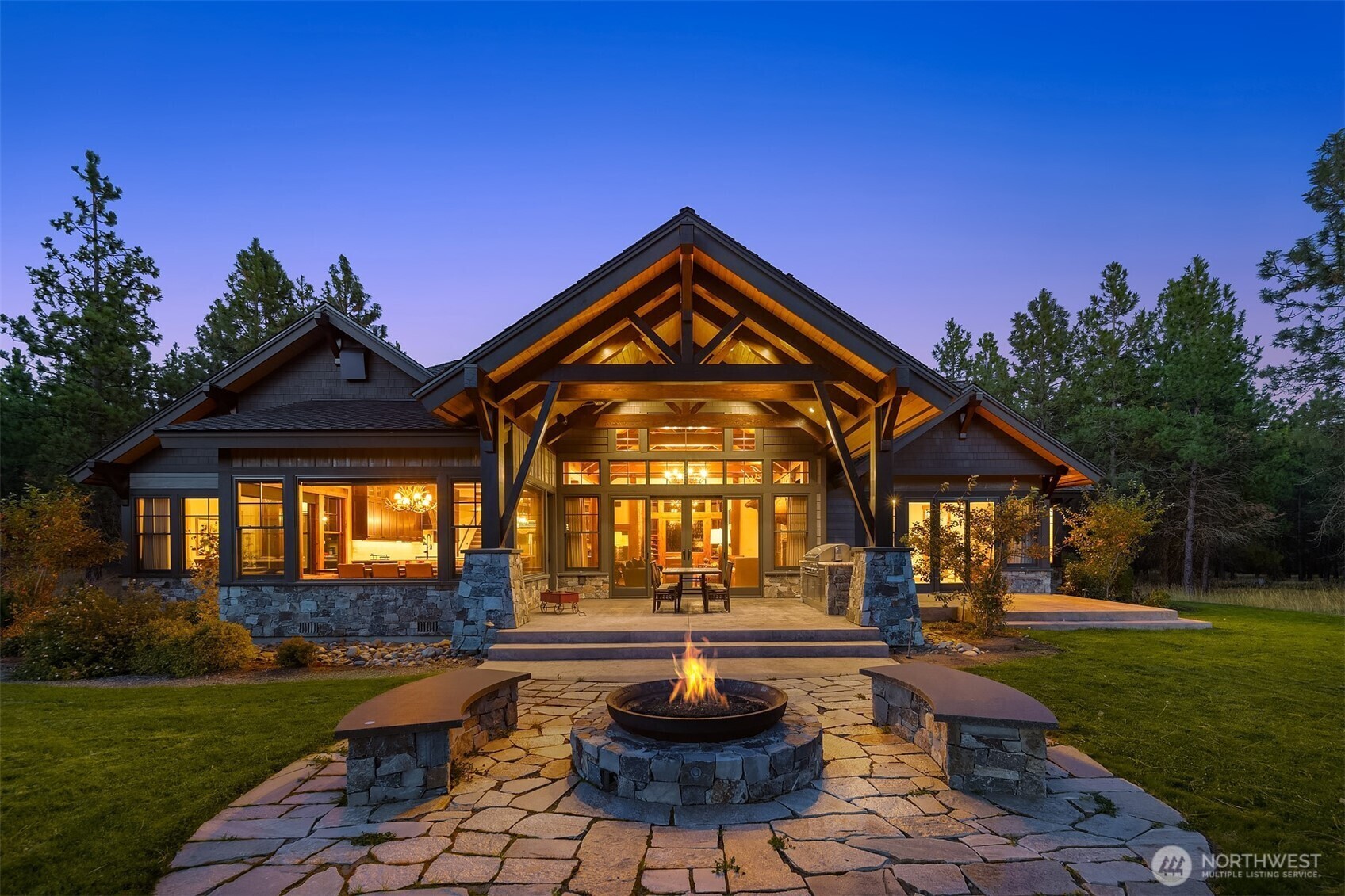 Property Photo: 131 Leaden Queen Lane WA 98922