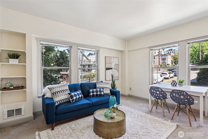 505 E Denny Way Avenue A207  Seattle WA 98122 photo