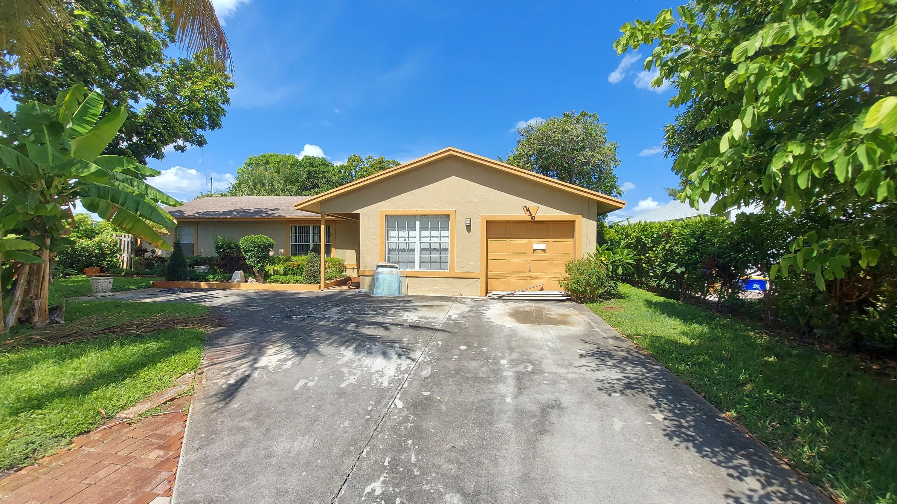236 SE 3rd Ave  Delray Beach FL 33483 photo