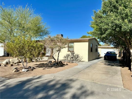 Property Photo:  304 N Helena St  CA 93555 