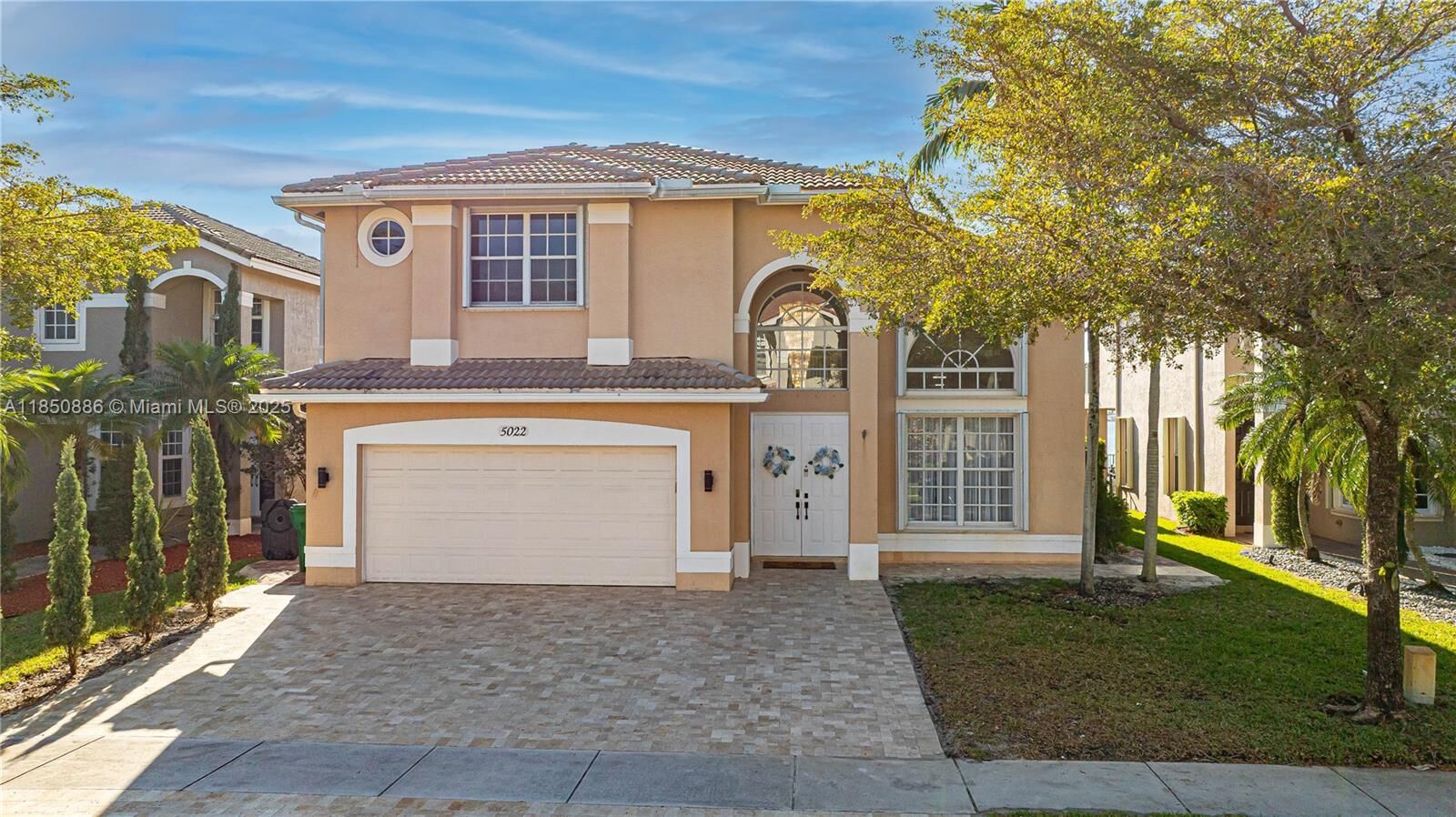 Property Photo: 5022 SW 173rd Ave FL 33029