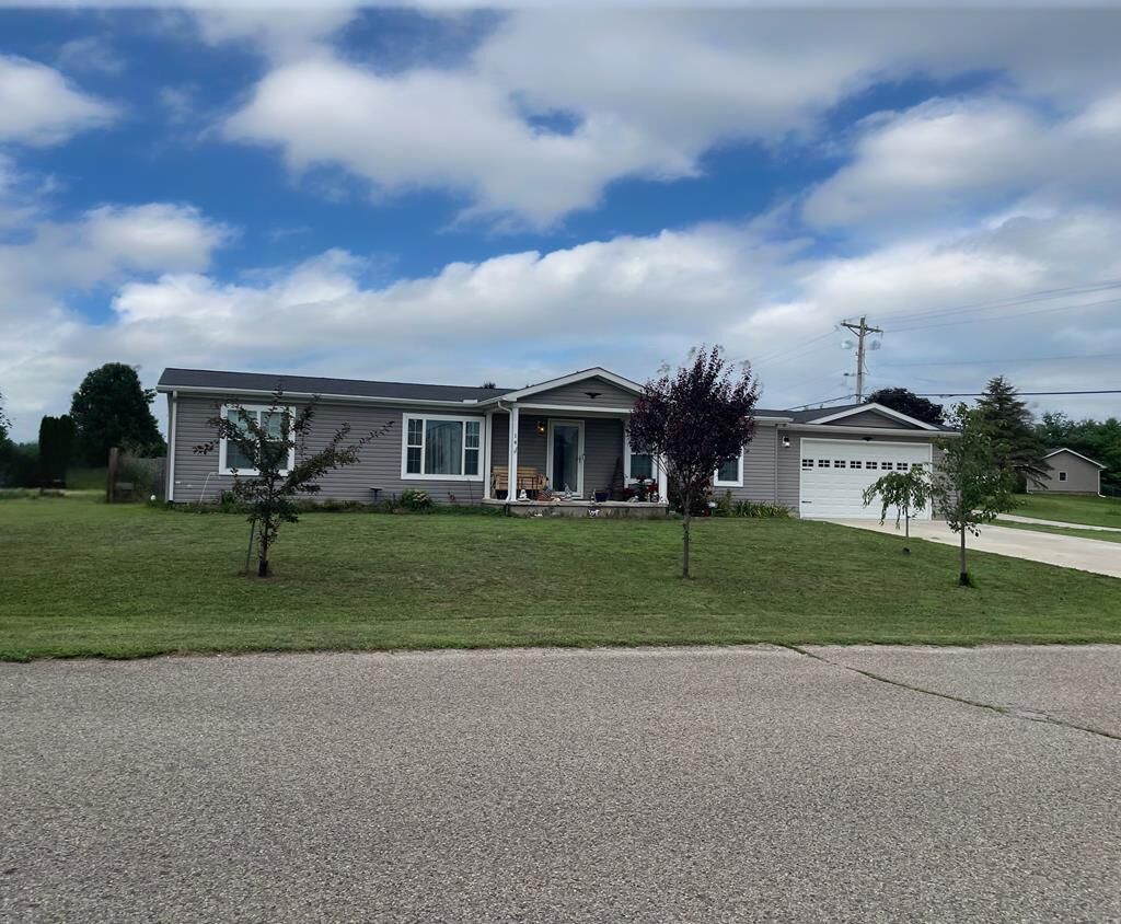 Property Photo:  14 Mound Lane  OH 45601 