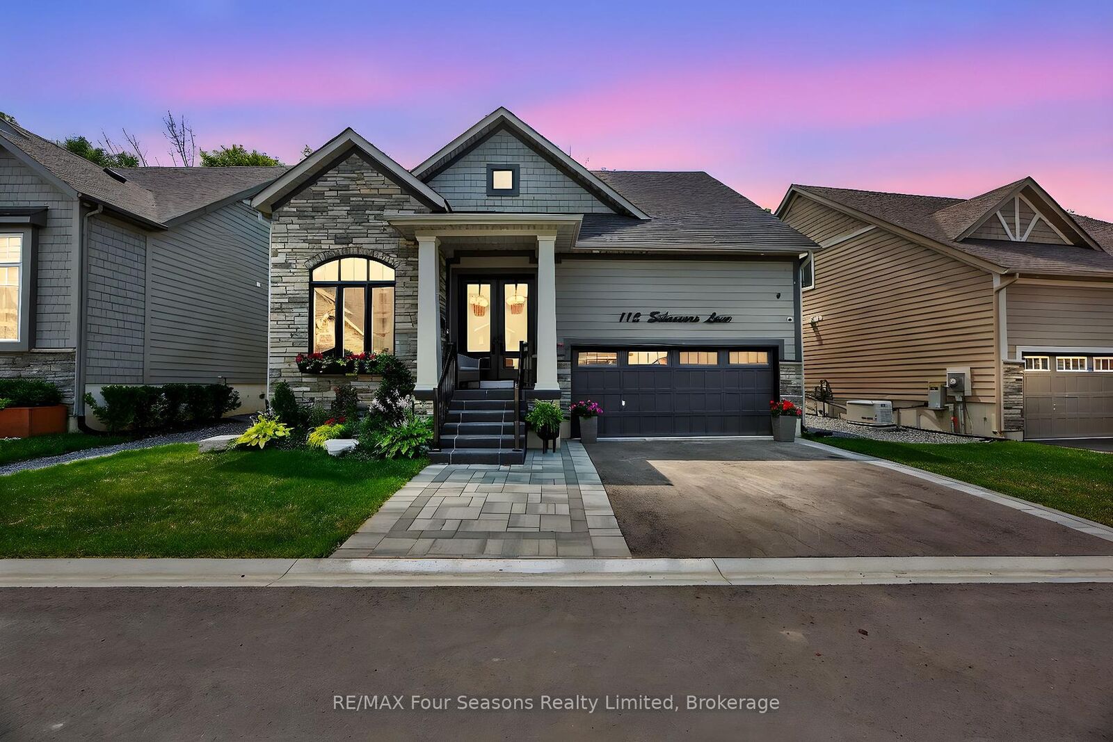 Property Photo: 112 Schooners Lane ON N0H 2P0