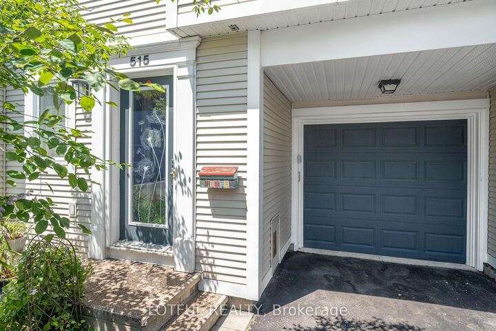 Property Photo: 515 Burleigh Private ON K1J 1J9